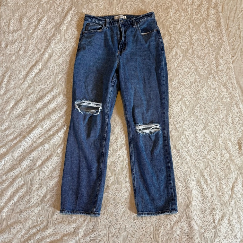 Abercrombie & Fitch the ankle straight ultra high rise distressed jeans - Picture 2 of 9
